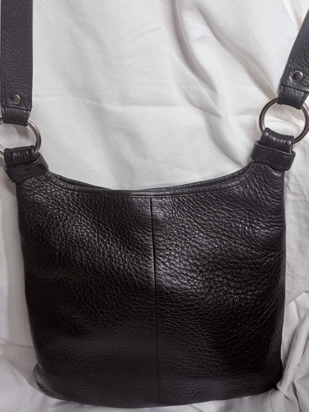 Vintage Coach Penelope Black Pebbled Leather Crossbody Bag Turnlock